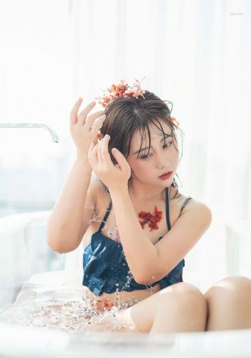 香水有毒的微电影完整版在线观看_剧情片动漫免费观看