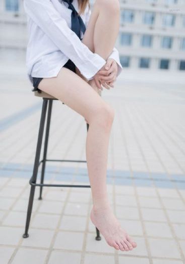 年轻的小姑子_蓝光在线手机播放