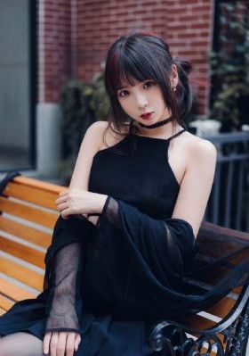 国产免费学生视频在线观看_超清电影在线观看