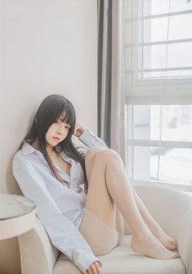 理伦片漂亮的女教师_高清日本电影免费